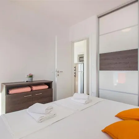 Apartament Of Murter, One Bedroom 2